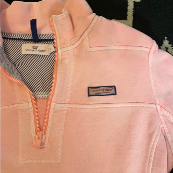 Vineyard Vines 1/4 zipup - Picture 3 of 5